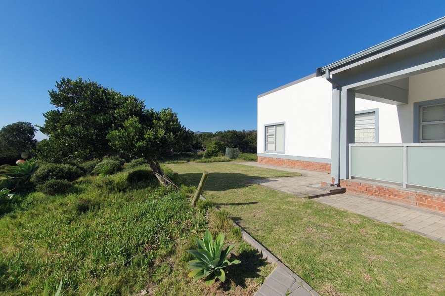 2 Bedroom Property for Sale in Paradise Beach Eastern Cape